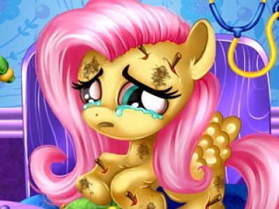 Little Fluttershy at the hospital game screenshot